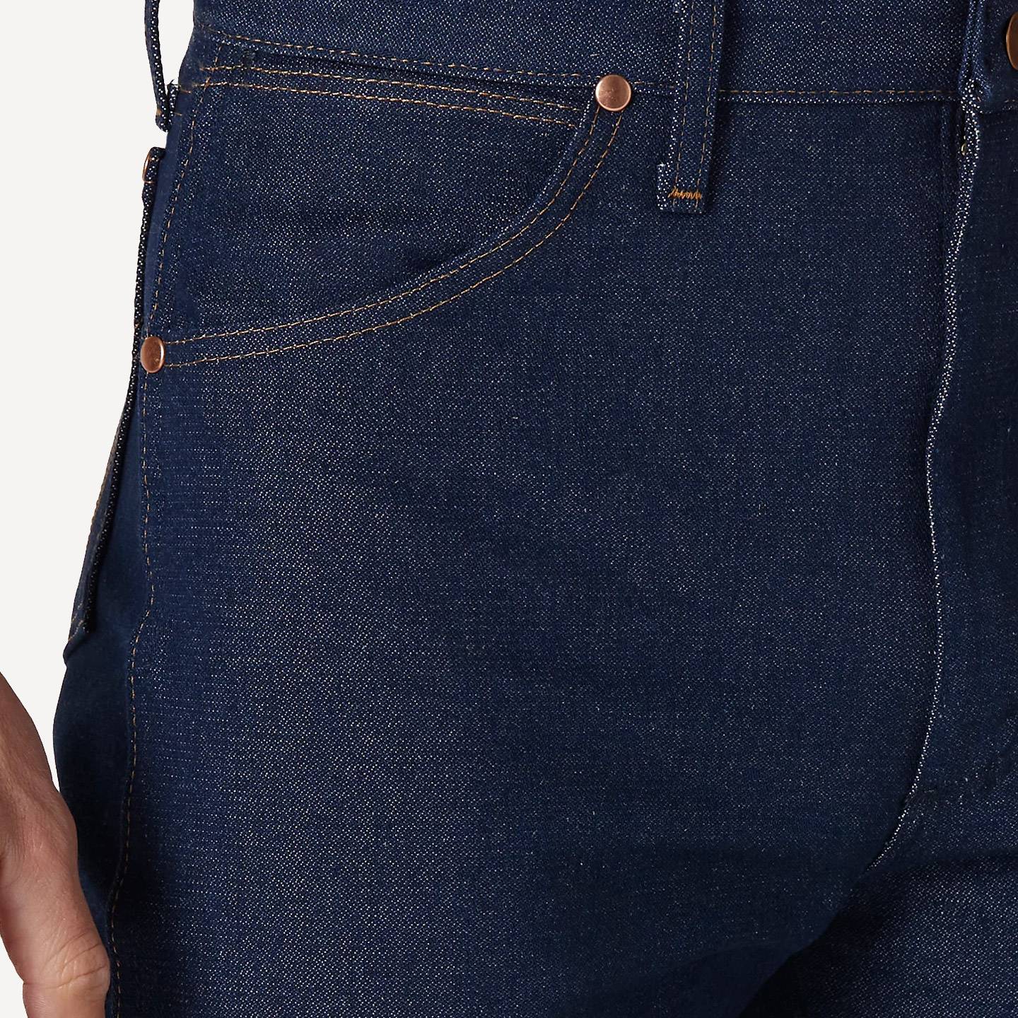 Wrangler 13MWZ Cowboy Cut Wrangler 13MWZ Rigid Jeans123.ru