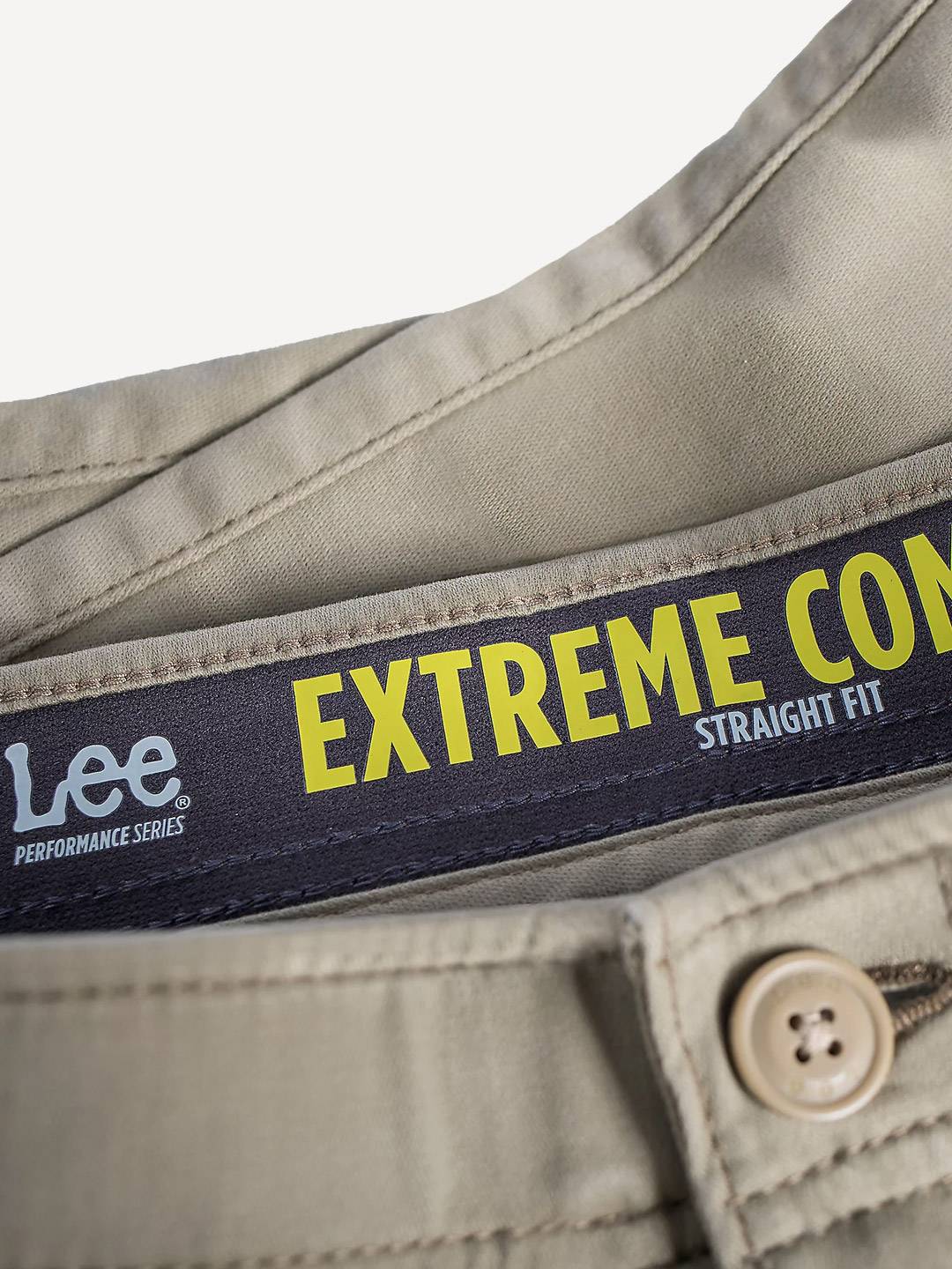 Lee extreme comfort cargo store